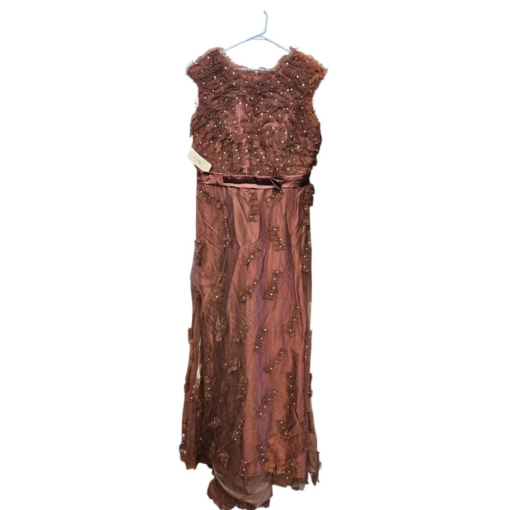 Vilavi Floor Length Gown Womens Size 18 NEW WITH TAGS